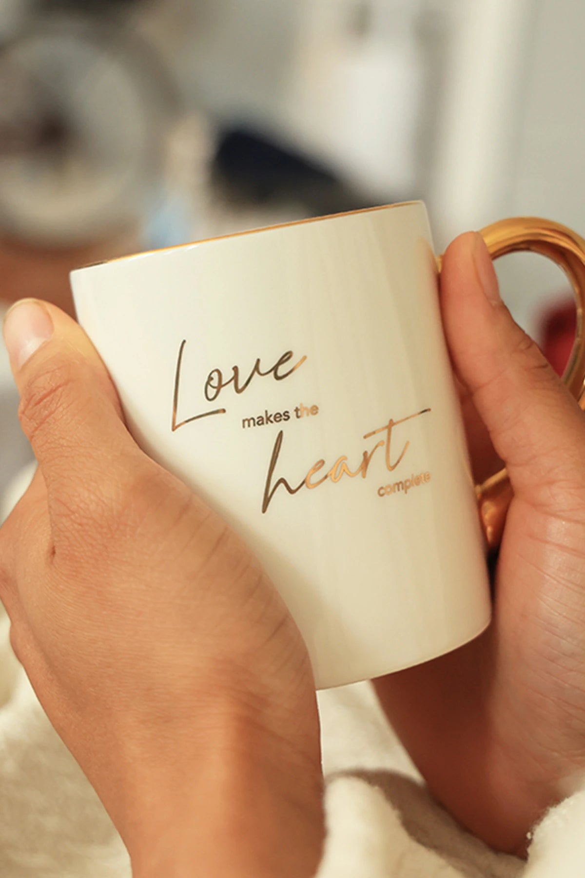 Ceramic Coffee Mug White & Gold